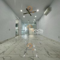 Cho Thuê Villa P.an Phú, Quận 2: 7.5M X 20M. 2 Lầu, Áp Mái. Giá 45 Tr/Th. Tín 0983960579