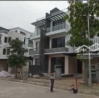 Chính Chủ Cần Bán Biệt Thự Phú Cát City- Gần Đại Lộ Thăng Long, Sổ Hồng Sẵn Sàng Giao Dịch