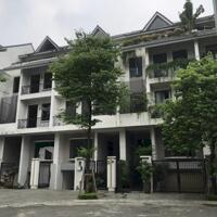 Gia đình em cần bán gấp căn biệt thự Nguyễn Đình Thi Thụy Khuê Tây Hồ Hà Nội dt 246 m2 giá bán 95 tỷ