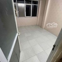 Cho Thuê Nhà Nguyên Căn 5 Tầng Mặt Phố Kim Mã Ba Đình Hà Nội 15M2 15 Triệu