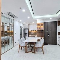 Siêu Hiếm! Bán Gấp Midtown 2 Phòng Ngủ 84 M2, Full Nội Thất View Biệt Thự, Giá Bán 6,5 Tỷ. Đang Cho Thuê 23 Tr