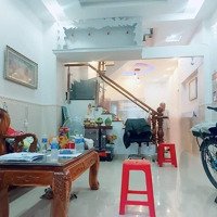 Bán Nhà Trên Đường Lê Văn Việt - Quận 9