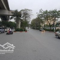 Cho Thuê Mặt Bằng Tại 31 Hoàng Cầu, Đống Đa 260M2, Mt15M Thông Sàn, Kinh Doanh,Ô Tô Tránh