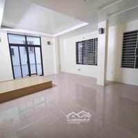 Phòng Biệt Thự 2 Ngủ 45M2 Tại 387 Vũ Tông Phan