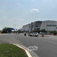 Bán Chdv. 140M2. 7,5*18. Ngay Gigamall Phạm Văn Đồng. Giá: 11 Tỷ Sáu.