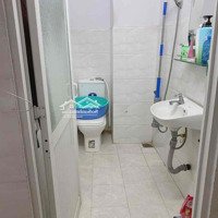 Phòng 32M2 Đường Lý Thường Kiệt, Tân Bình Giáp Quận 10