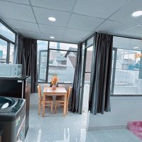 Studio 40M2 Ban Công Cửa Sổ Thoáng View Chill Ngay Ngã Tư Hàng Xanh