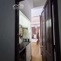 Phòng Duplex Cửa Sổ Lớn Quận 3