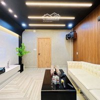 Biệt Thự Vip Hẻm Đẹp Gần Phan Đăng Lưu, Quận Bình Thạnh 4 Tầng Giá Tốt