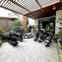 Villa Đẹp Thoáng Mát 6X25, Sát Gigamall-Phạm Văn Đồng, Thủ Đức