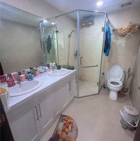 Bán Nhanh Căn 3 Ngủ Tòa R5 Tại Royal City, Giá Bán 7.7 Tỷ - Liên Hệ: 0343.951.063