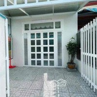 Nhà 85M2 2 Phòng Hẻm 233 Nguyễn Văn Cừ