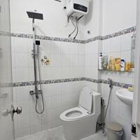 GẤP - Bán rẻ căn nhà 3 phòng ngủ đường Bạch Đằng, Nha Trang. Diện tích 71,5m2