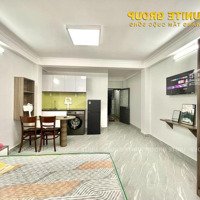 Studio Full Nội Thất Q1 Ngay Mặt Tiền Đường