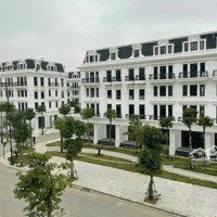 Gia Đình Cần Bán Gấp Căn Liền Kề Shophouse Louis Hoàng Mai