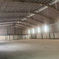 Chính Chủ Cho Thuê Kho Xưởngdiện Tích3200M2 Đường Hồ Ngọc Lãm, P16, Quận 8 Điện 3 Pha Sẵn 0909913789