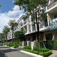 Giá Đầu Tư Nhà Siêu Đẹp 3 Tầng Verosa Park Khang Điền - 95,5M2 Ngang 6M - Hoàn Công - Giá Bán 13,5Tỷ