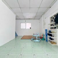 Chính chủ cần Bán nhà sổ hồng riêng 40m2 tại Thị trấn Nhà Bè