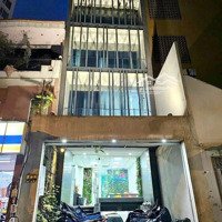 Building Mặt Tiền Hai Bà Trưng Đẹp, Quận 1