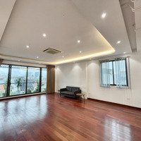 Chính Chủ Cho Thuê Văn Phòng Duplex 145M2 Tại Mặt Phố Hoàng Cầu, Đi Lại Thuận Tiền. L/H 0913456283