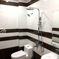 Cho Thuê Nhà Riêng Rộng Sạch Đẹpngõ 193 Phố Bồ Đề, 65M2X 4 Tầng. 04 Ngủ, Ô Tô Đỗ Cửa 11 Triệu