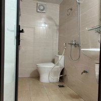 Phòng Sudio Diện Tích: 25M2 Phòng Max Thoáng, Mát , Thang Máy