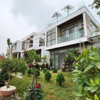 Biệt Thự Ven Đô Ivory Villas & Resort - Khổng Tước Ngự Sơn