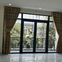 Cho Thuê Phòng Mới Xây 40M2 Giá Bán 3 Triệu, Ndt, Phú Hữu, Bao Hết Phí, Có Ban Công Rộng 5M, Giờ Tự Do