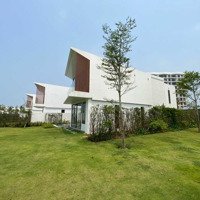 Chủ Cần Tiền Bán Lại Căn Villa 353M2, 3 Phòng Ngủ, Hồ Bơi, Hoàn Thiện Nội Thất Vào Là Có Dòng Tiền