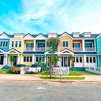 Bán Gấp Căn Nhà Phố 6X20M Nhà Sẵn Novaworld Phan Thiết Giá: 3.9 Tỷ (Bao Thuế Phí). Liên Hệ: 0966765282