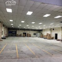 Cho Thuê 800M2 Kho Tiêu Chuẩn Long Biên, Gần Cầu Vĩnh Tuy. Liên Hệ: 0906218216