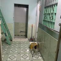 Phòng Trọ, Diện Tích: 15M2 (Có Gác), Bùi Văn Ba, Sát Bên Kcx Tân Thuận, Q.7