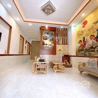 Nhà Phố 60M2, 3 Phòng Ngủ, 3 Tầng, Đường Hai Bà Trưng, Dĩ An