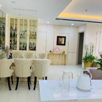 Kẹt Tiền Bán Gấp Căn Hộ Oriental Plaza,Tân Phúdiện Tích83M2 2 Phòng Ngủ Giá Bán 3Tỷ, Sổ Hồng Liên Hệ: 0934 144 525 Hương