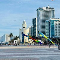 Bán Khách Sạn Nha Trang 4 Sao Gần Biển Nha Trang - 379 Tỷ. 0987979636