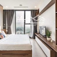 Hot Vinhomes Golden River Bason 2 Phòng Ngủ,80M2 Giá Chỉ 25 Triệu/Tháng