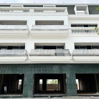 Bán Căn Shophouse Kđt Yên Bình, Thái Nguyên, Đường 62Mdiện Tích90Mmặt Tiền5M Giá 7,X Tỷ. Lh E Nga 0912026951