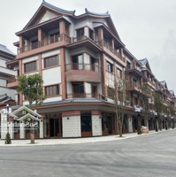 Bán Shophouse Mặt Quảng Trường. Diện Tích 101M2