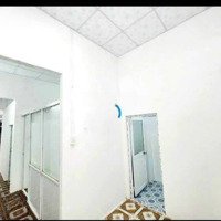 Nhà 73 M2, Chỉ 2 Tỷ Hơn, Đi Bộ Ra Gx Trinh Vương, Đường 2 Xe Hơi, P. Tam Hòa