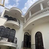 Biệt thự sân vườn hồ bơi view công viên,kiến trúc châu âu 306m2 HBC Bên Sông 24.5 tỷ(giá cũ 31 tỷ)