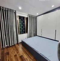 Bán Căn Hộ Tập Thể Phố Thanh Nhàn (Quỳnh Mai), Q. Hai Bà Trưng, Ở Ngay, Ô Tô, 65M2 Chỉ 2.35 Tỷ