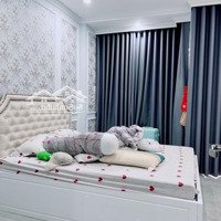 Nhà Đẹp Q7- 3 Tầng -70M2 Ngang 5M- Sân Rộng - Chỉ 6 Tỷ Nhỉnh