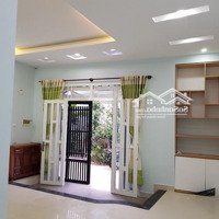 Giảm Mạnh 500 Triệu Còn 3,95 Tỷ - Nhà Lã Xuân Oai - Xe Hơi Trước Nhà - 60M2