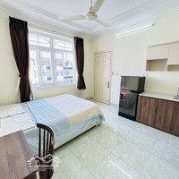 Căn Hộ Full Nội Thất ,Có Bồn Tắm Tại Quận 3