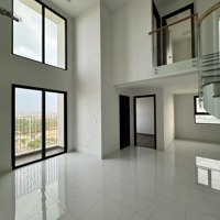 Bán Gấp Pegasuite 2 Căn Duplex 98M2, Giá Bán 4.3 Tỷ, View Quận 1 Đẹp Mát,Tầng Trung, 0902 514451 Xem Hđ