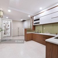 Bán Gấp Căn Hộ Central Garden, 76M2 2 Phòng Ngủ 2 Vệ Sinh Giá Bán 3 Tỷ 3 Đúng Giá. Liên Hệ: 0943138178