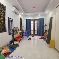 bán căn nhà ngõ 44 Trần Thái Tông - 5 tầng, 3 ngủ - đối diện ĐH Quốc Gia