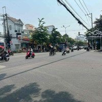 Cho Thuê Lô Góc Buôn Bán Víp, 60M2 Có Gác Ngủ Lại.