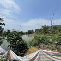 Bán gấp lô đất  bám hồ tại Lương Sơn có diện tích 668 full thổ cư