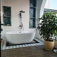 Bán Nhà Đẹp Khu Bàn Cờ Nha Trang Mặt Tiền 8.2M Nở Hậu Rất Đẹp, Khu Vực Dân Cư Đông Đúc Gần Biển